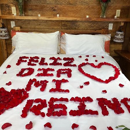 Casa Del Rio En Mindo Bed and Breakfast Εξωτερικό φωτογραφία