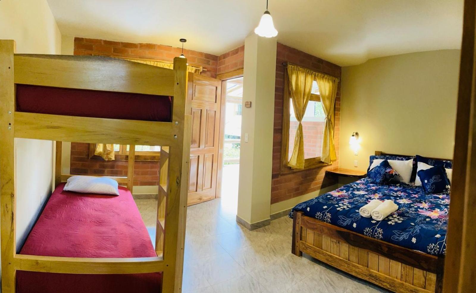 Casa Del Rio En Mindo Bed and Breakfast Εξωτερικό φωτογραφία